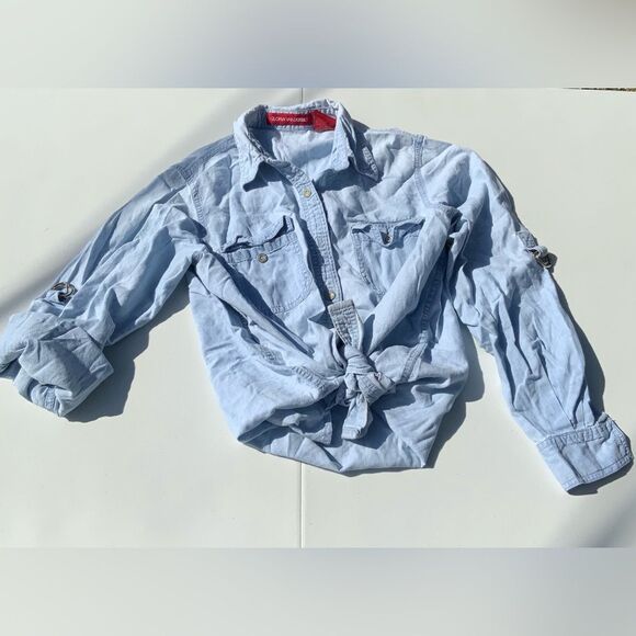 Gloria Vanderbilt Tops - Gloria Vanderbilt Sky Blue Denim Shirt